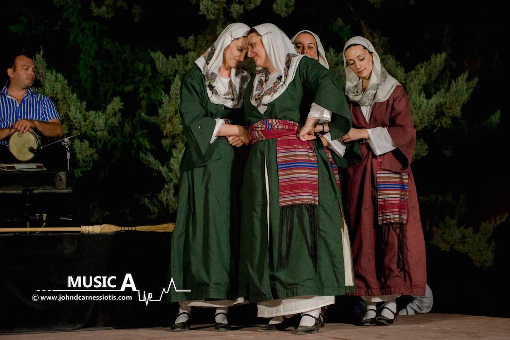 Λαογραφικός Όμιλος Βάρης «Σεμέλη» - Λέρος