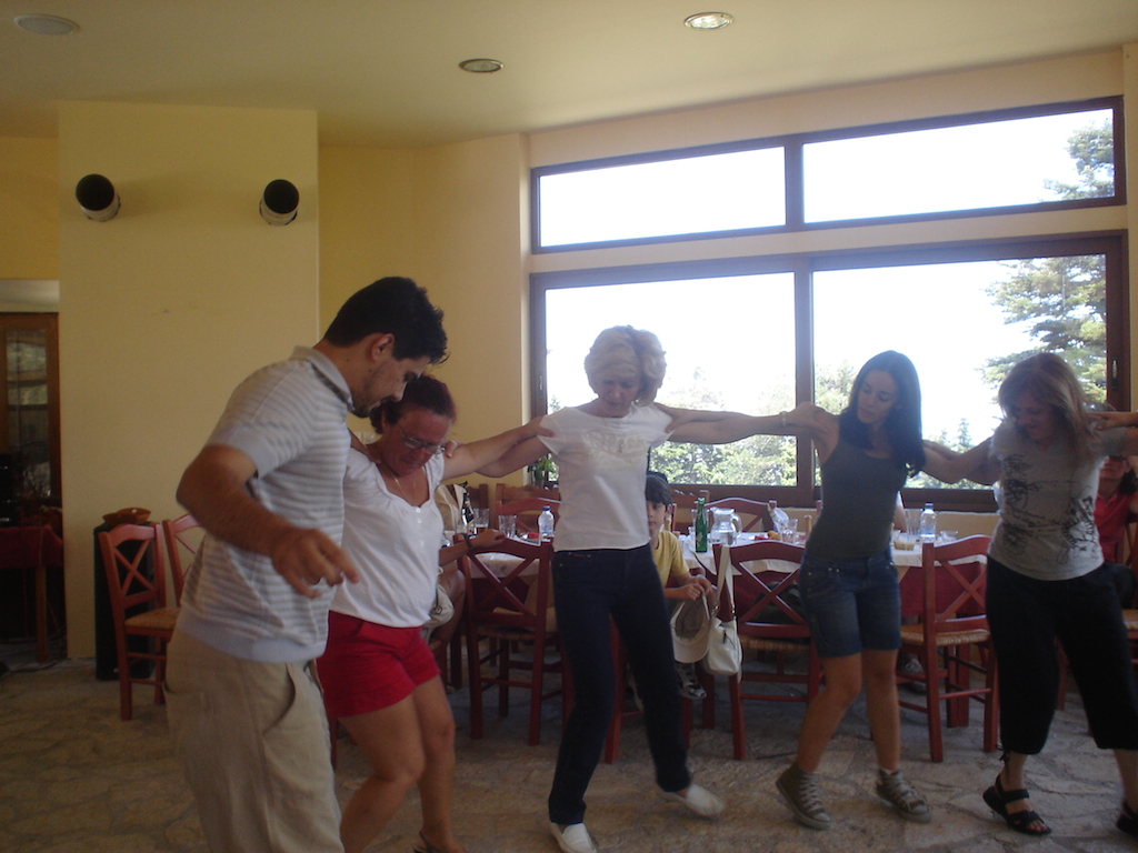 2008, Τρίκαλα Κορινθίας